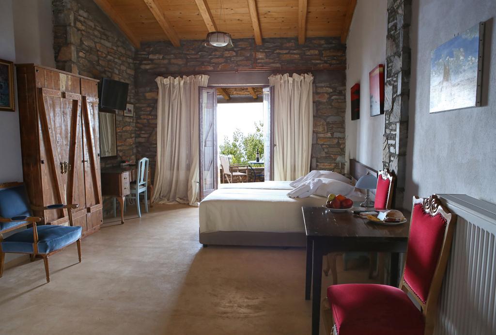 Pyrgos Traditional Village Agios Kirykos  Luaran gambar
